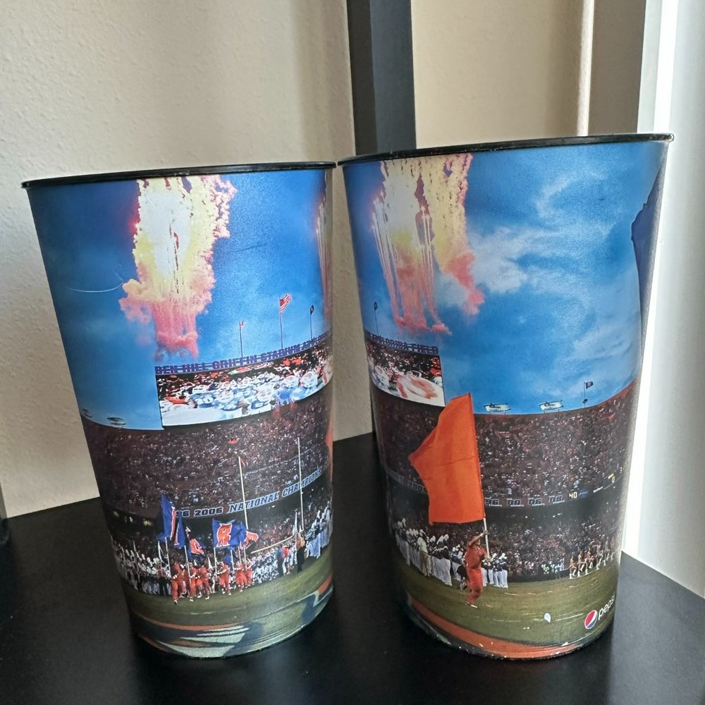 Rare Vintage Retro Stadium 32 Ounce Beverage Cup - University of Florida Gators